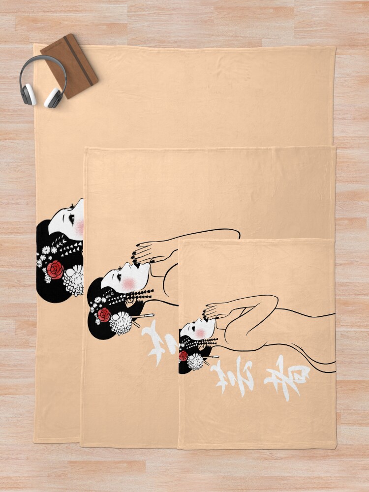 Alternate view of Geisha Nude Throw Blanket