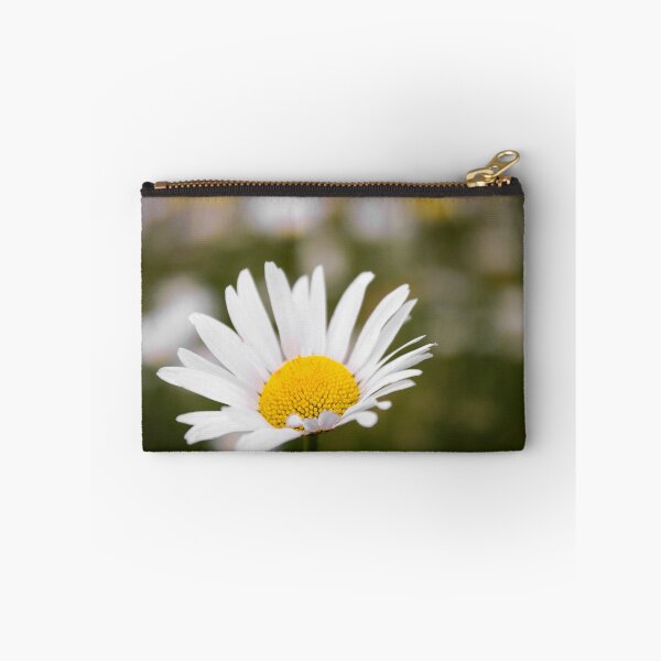Item preview, Common Daisy designed and sold by JEZ22.