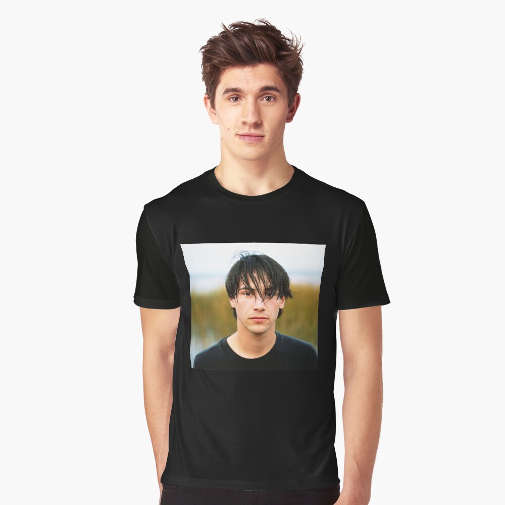 Artikel-Vorschau von Grafik T-Shirt, designt und verkauft von alyaST14.