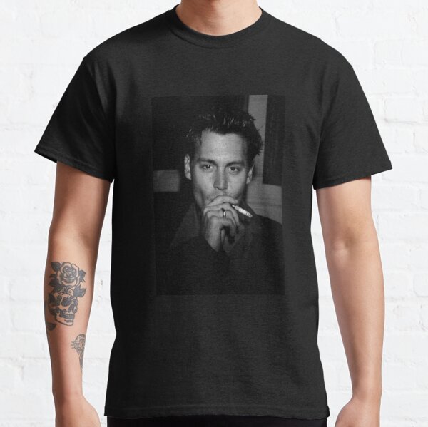 Johnny depp smoke Classic T-Shirt