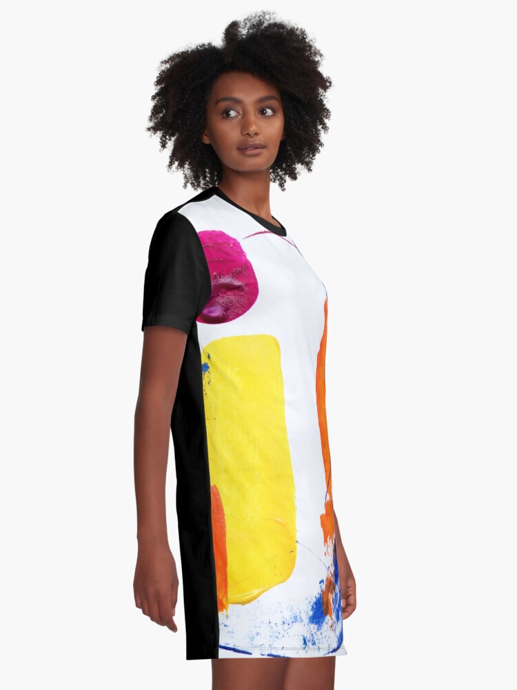 Alternate view of Yellow abstract Graphic T-Shirt Dress
