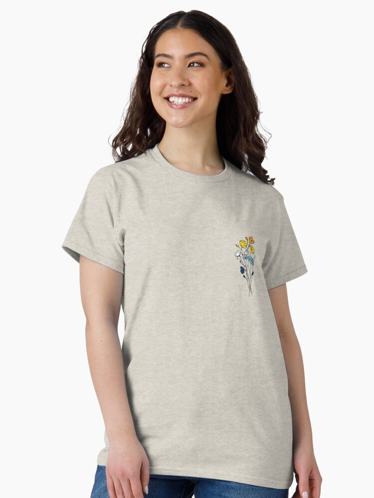 Thumbnail 2 von 7, Classic T-Shirt, dezente Aroace-Stolzblumen designt und verkauft von sunfloras.