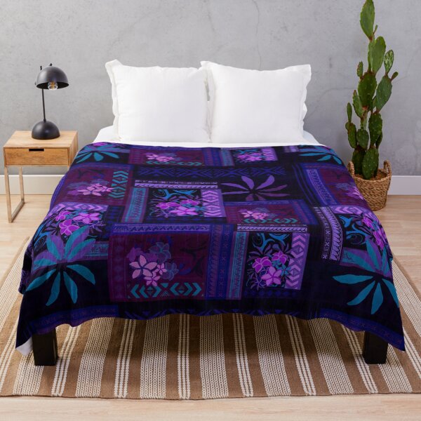 Artikelvorschau, Hawaiianisch-samoanisches Mitternachts-Tapa-Patchwork entworfen und verkauft von sunnthreads.