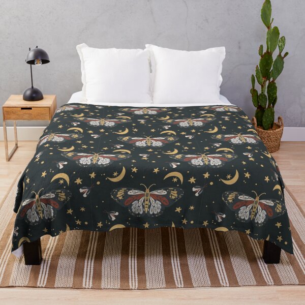 Artikelvorschau, Moon with butterfly entworfen und verkauft von Patternsonly.