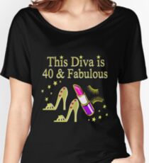 GOLD SPARKLING FABULOUS 40TH DESIGN Women's Relaxed Fit T-Shirt