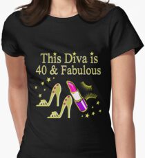 GOLD SPARKLING FABULOUS 40TH DESIGN Women's Fitted T-Shirt