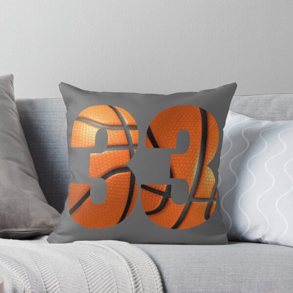 Artikelvorschau, Basketball Nummer 33 entworfen und verkauft von Xhere.