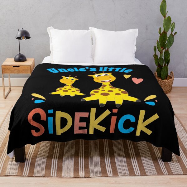 Artikelvorschau, Uncle's Little Sidekick | Giraffen Familie entworfen und verkauft von FabStuff.