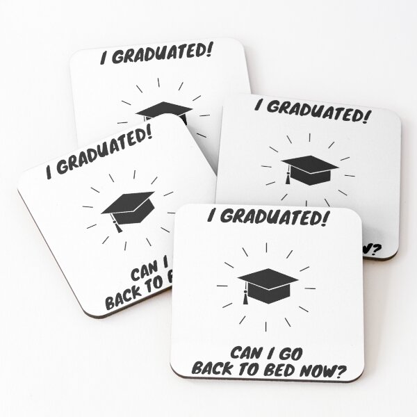 Artikelvorschau, Ich habe meinen Abschluss gemacht Kann ich jetzt wieder ins Bett gehen Shirt Lustiges Geschenk entworfen und verkauft von Studiowup.
