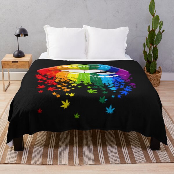 Artikelvorschau, Gay Pride T-ShirtTropfende Regenbogenlippen Weed Pot Leaf Marihuana entworfen und verkauft von TarinFlem.