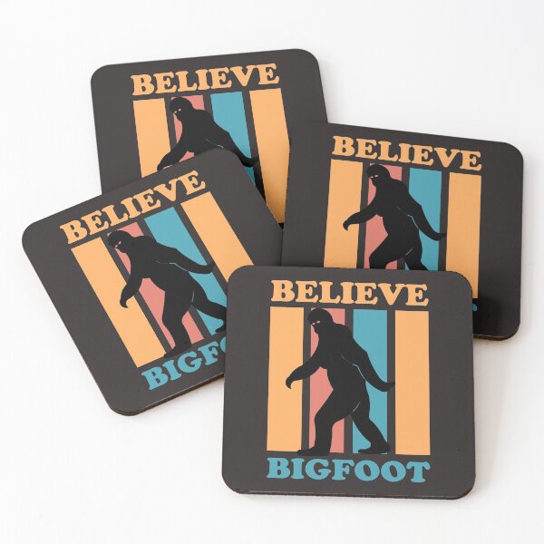 Artikelvorschau, Believe Big Foot Lustiges Geschenk Bigfoot Believe entworfen und verkauft von narekmug.