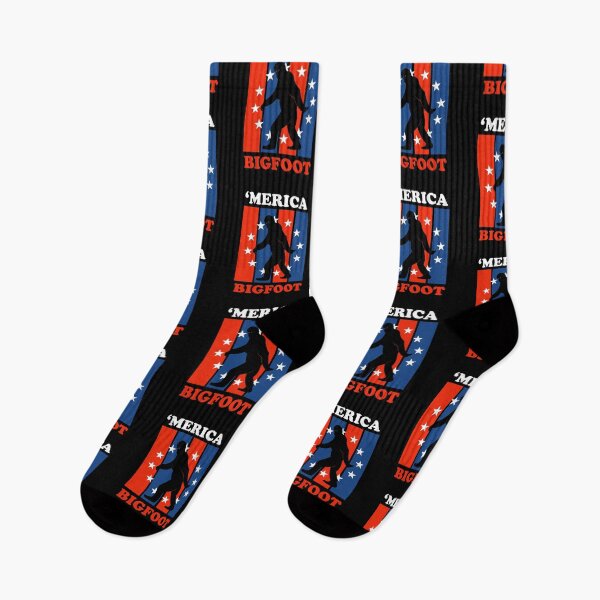 Artikelvorschau, Merica Big Foot American Lustiges Geschenk Bigfoot Believe entworfen und verkauft von narekmug.