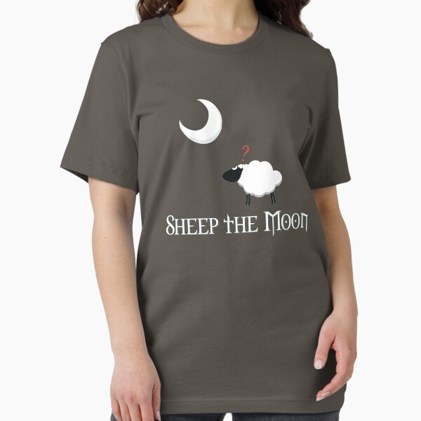 Vista previa del artículo con la obra «Ovejas la luna», diseñado y vendido por NevermoreShirts.