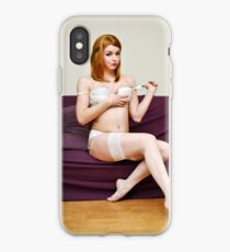 Michaela Undress iPhone-Hülle & Cover