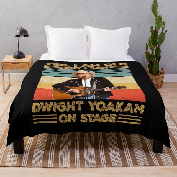Artikelvorschau, Retro Ja, ich bin alt, aber ich habe Dwight Yoakamt auf der Bühne gesehen entworfen und verkauft von julianeibsen.