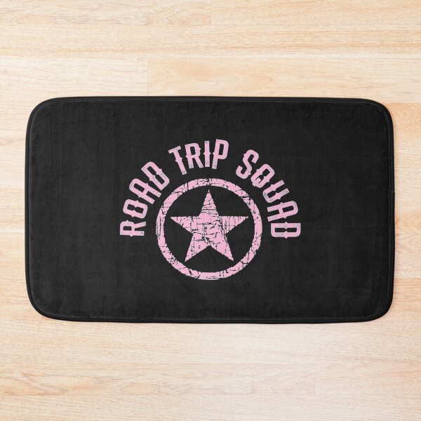 Artikelvorschau, Road Trip T-ShirtRoad Trip Squad 2021 pink entworfen und verkauft von BerkeBelf.