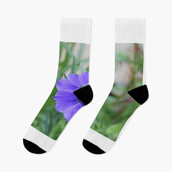 Item preview, Flor violeta vibrante designed and sold by Tom  Arnold.