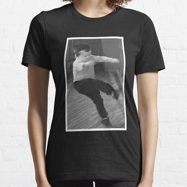 love it we love hasbulla we love it Essential T-Shirt