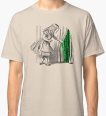 Follow the white rabbit Classic T-Shirt