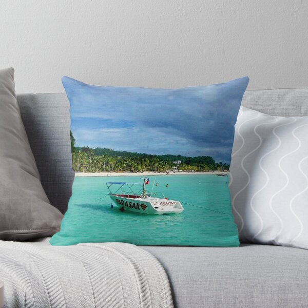 Calm Torquoise Ocean Throw Pillow