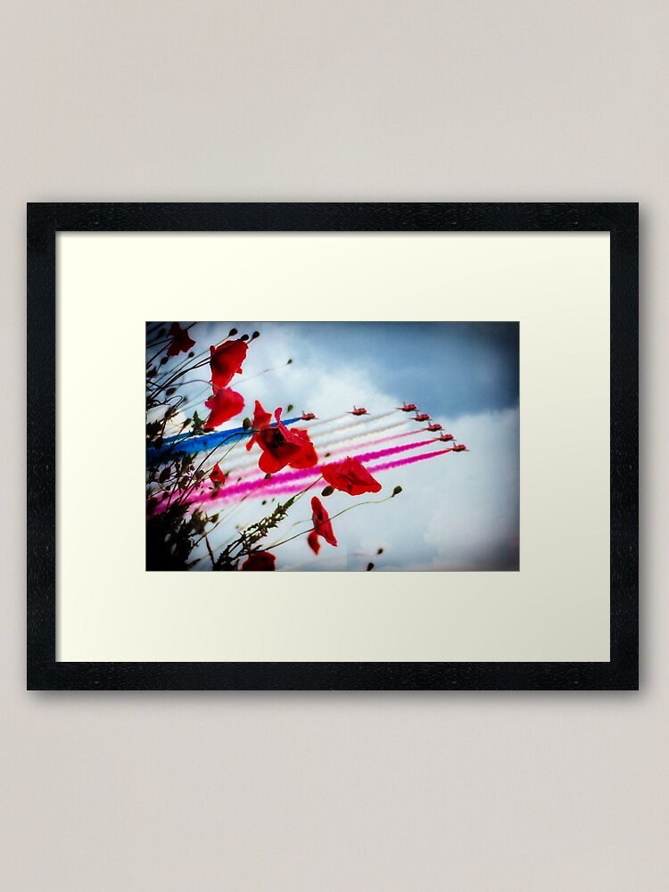 RED ARROWS CANVAS PRINT PICTURE WALL ART HOME DECOR FREE FAST DELIVERY