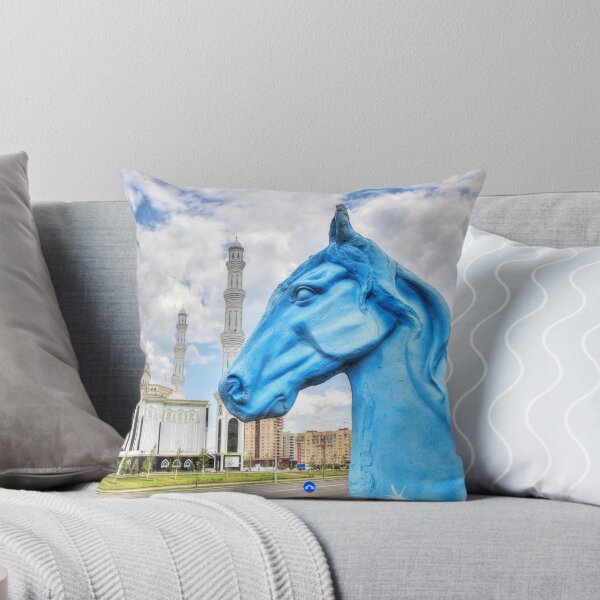 Aperçu de l'œuvre Blue Horse à Astana au Kazakhstan créée et vendue par KEnzPhotography.