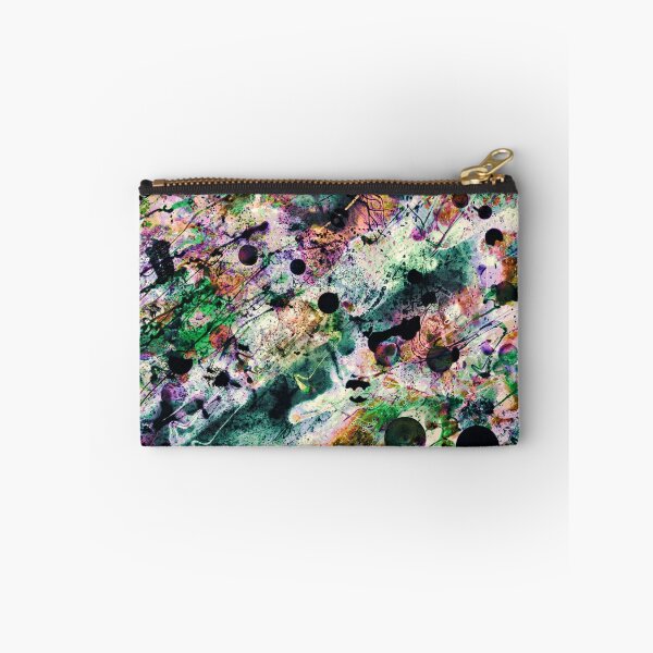 Aperçu de l'œuvre Actif parmi les nuages créée et vendue par fatedesigns.