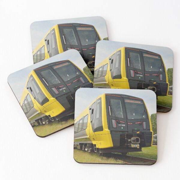 Artikelvorschau, Merseyrail-Klasse 777 002 bei Rail Live entworfen und verkauft von EngPhotography.