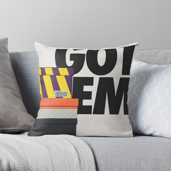 https://ih1.redbubble.net/image.2470330393.9938/throwpillow,small,600x-bg,f8f8f8-c,0,120,600,600.jpg