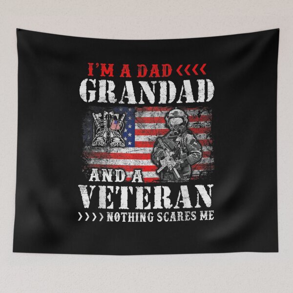 Artikelvorschau, Mens I'm A Daddy Grandad Veteran Distressed For Fathers Day entworfen und verkauft von tashiav.