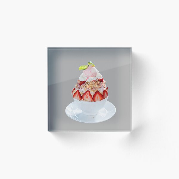 Artikelvorschau, Koreanisches Bingsu mit Erdbeeren entworfen und verkauft von NerdyByDesign.