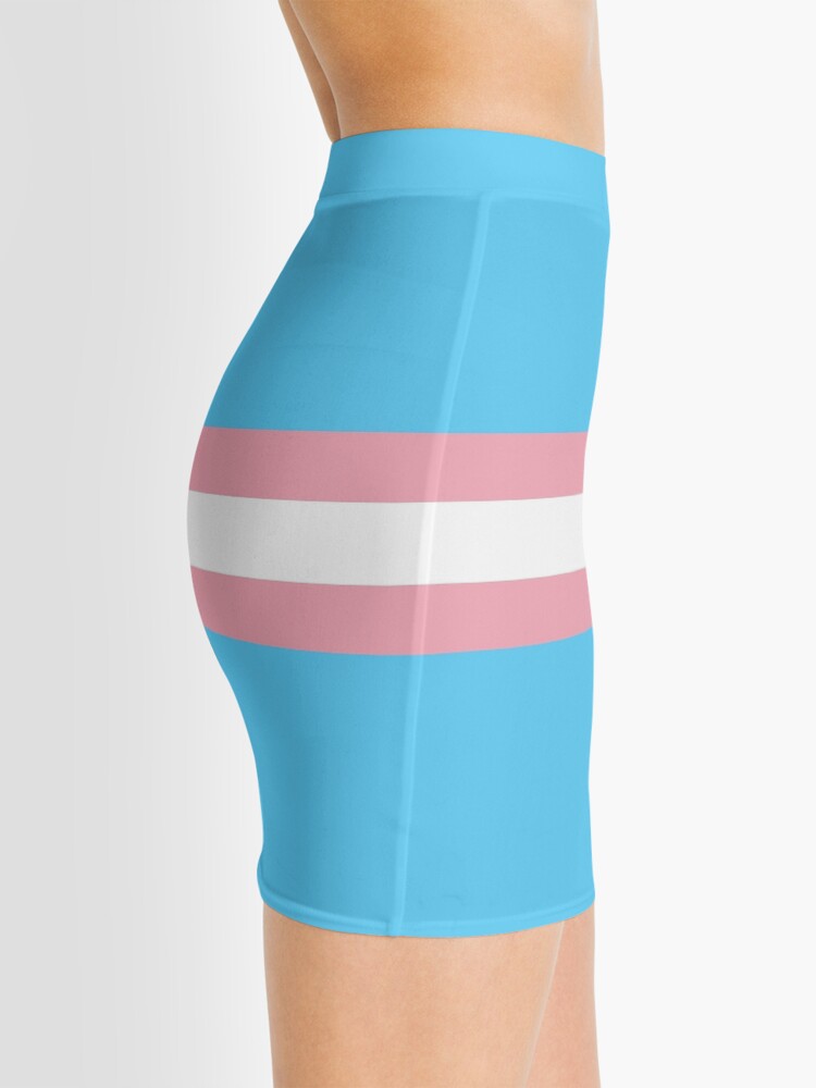 Vista alternativa de Minifalda Bandera transgénero