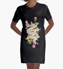 "Die Dinge gestalten sich hübsch zu sein. Seltsam." T-Shirt Kleid