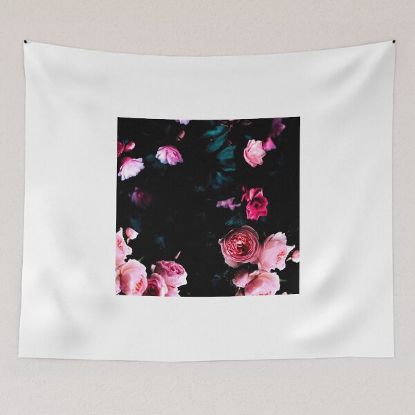 Aperçu de l'œuvre Rose - jardin fleuri - impression d'art floral créée et vendue par WallStreet Arts.