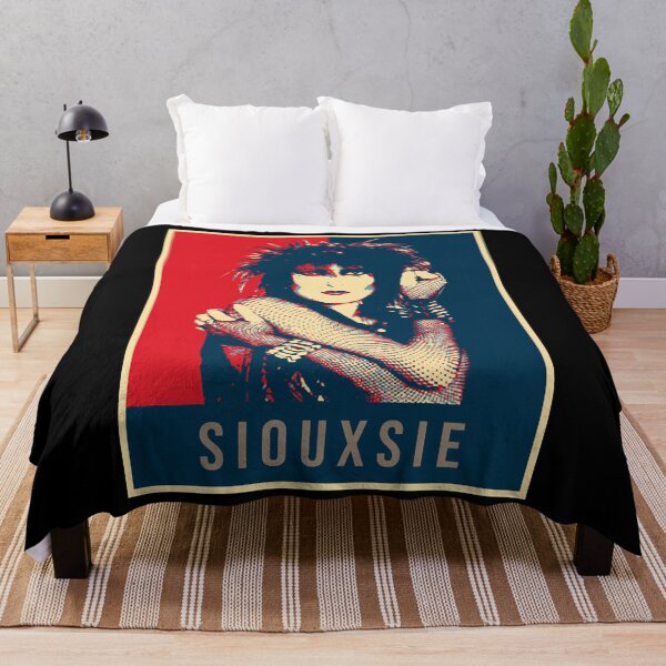 Artikelvorschau, Vintage Illustration Pop Art Siouxsie Classic entworfen und verkauft von Applewhite882.