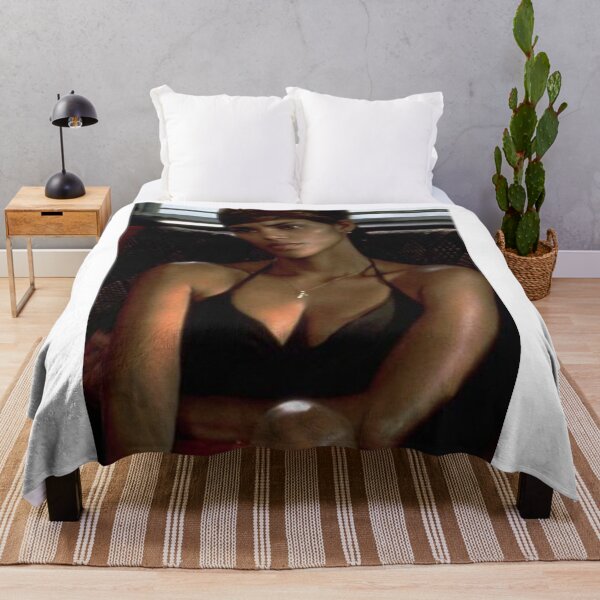 Item preview, Halle Berry designed and sold by Rosabelvc.