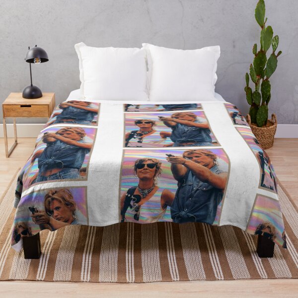 Item preview, Thelma & Louise retro designed and sold by Ilustra Club.