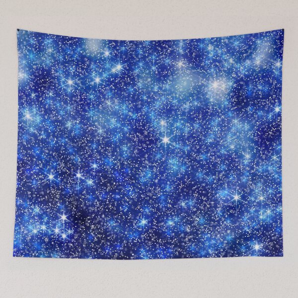 Artikelvorschau, Blurry Blue Stars, shiny starry space dark aesthetic tapestry, trendy home decor art, wall entworfen und verkauft von August-E.