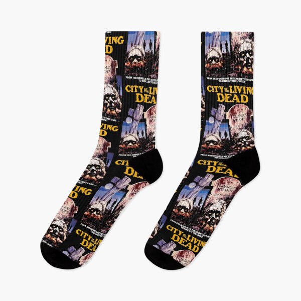 Artikelvorschau, Stadt der lebenden Toten Geschenk für Fans, Geschenk für Männer und Frauen, Geschenk Halloween-Tag, Geschenk Thanksgiving, Geschenk Weihnachtstag entworfen und verkauft von DavidKingsbury.