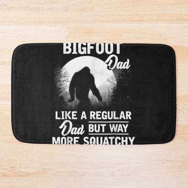 Artikelvorschau, Bigfoot Papa TShirt Lustiger Sasquatch Bigfoot Vatertag entworfen und verkauft von bar4o3fm.