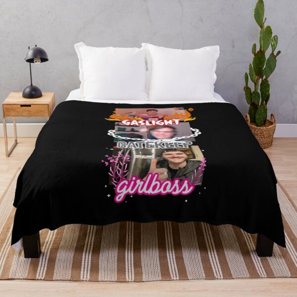 gaslight gatekeep girlboss chuckle sandwich Throw Blanket
