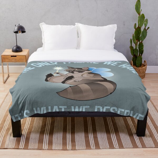Aperçu de l'œuvre Corbeille Panda Faerie avec slogan créée et vendue par atomicinchworm.
