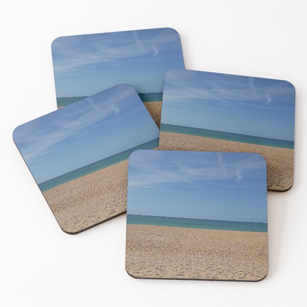 Aperçu de l'œuvre Plage de sable portugaise créée et vendue par rkaidesigns.