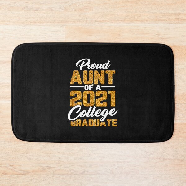 Item preview, Orgulloso tía de un 2021 graduado universitario fresco graduación regalos camiseta designed and sold by JessicaIncledon.