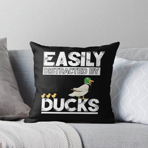 Artikelvorschau, Leicht abgelenkt von Enten - Ente Geschenk entworfen und verkauft von Ibu83.