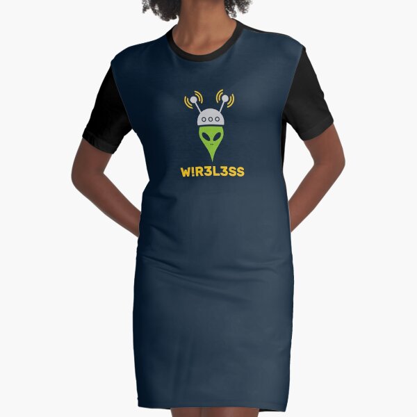Wireless Alien T-Shirt Kleid
