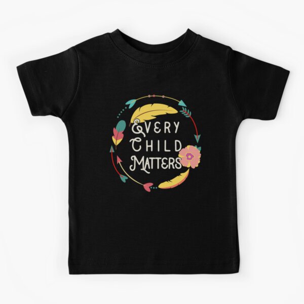 Vista previa del artículo con la obra «Todos los niños importan Día naranja Orgullo nativo americano Retro Vintage Diseño indio nativo», diseñado y vendido por trendyzcom.