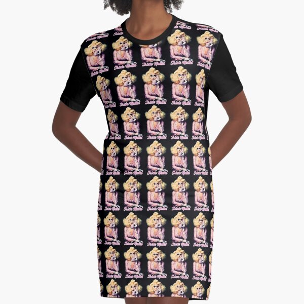 TRIXIE MATTEL - FACE T-Shirt Dress