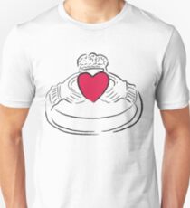 Claddagh Ring - A Token of Love Unisex T-Shirt