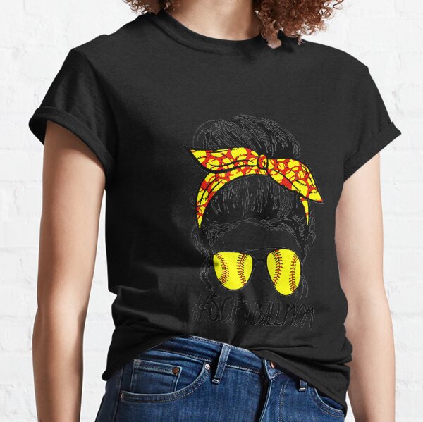 Softball Mom - softballmom Classic T-Shirt